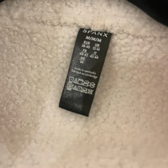 Spanx leather wrap - Picture 4 of 5